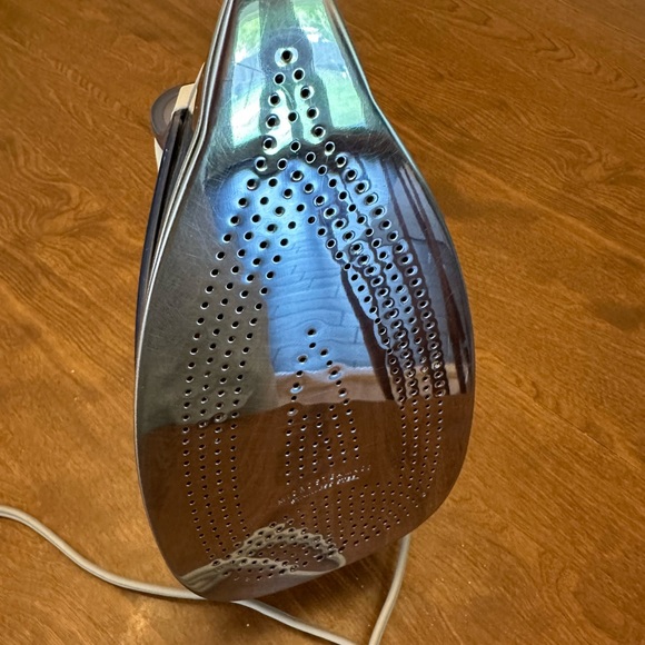 Rowenta DW8080 Pro Master Auto Shut Off Steam Iron, 330-Hole Sole Plate Blue - Picture 9 of 11